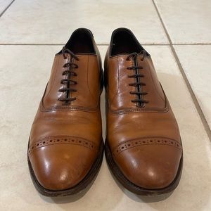 Fifth Avenue Cap-toe Oxford Dress Shoe (damaged sole, needs recrafting)